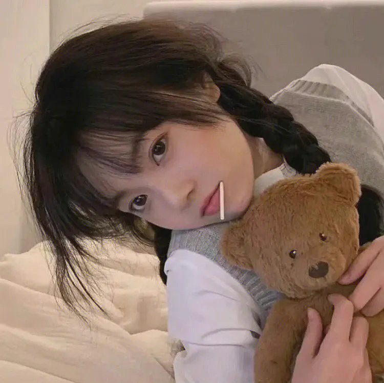 艾蜜莉·布莱尔的秘密