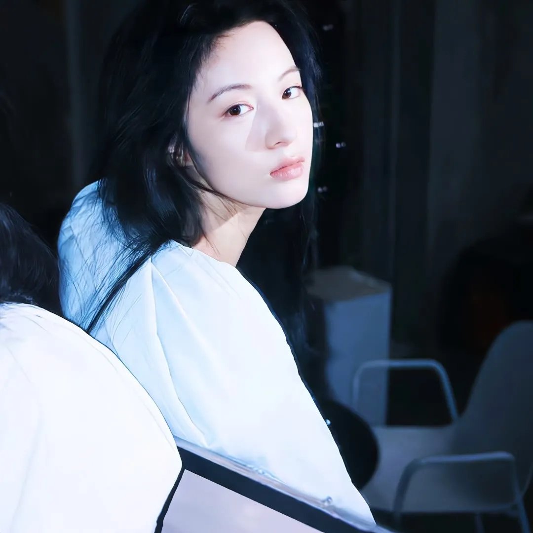 春光乍泄